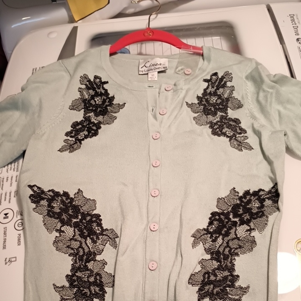 Linea by Louis Dell'Olio Mint Green Button Down Shirt with Black Lace Accents